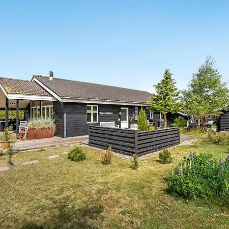 Amazing In With Kitchen